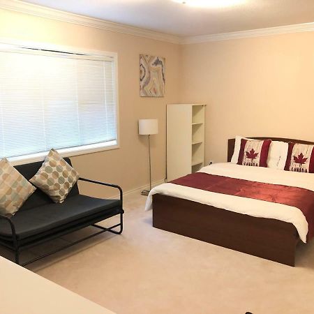 فندق Sunny House ريتشموند، كولومبيا البريطانية المظهر الخارجي الصورة
