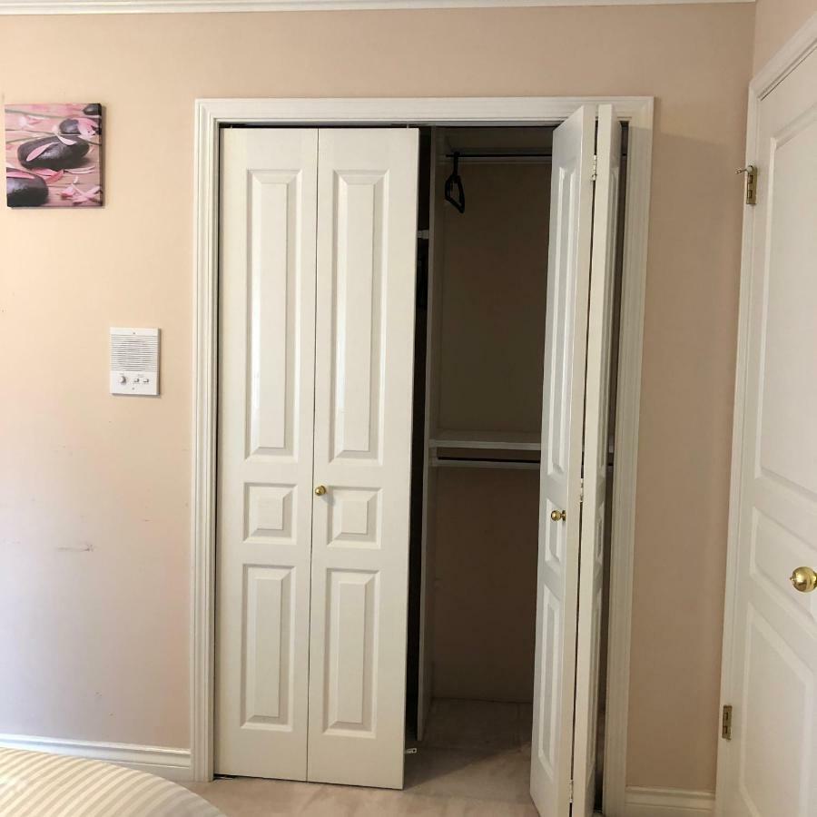 فندق Sunny House ريتشموند، كولومبيا البريطانية المظهر الخارجي الصورة
