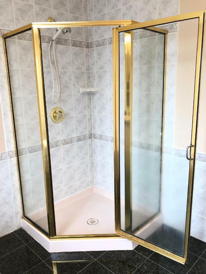 فندق Sunny House ريتشموند، كولومبيا البريطانية المظهر الخارجي الصورة