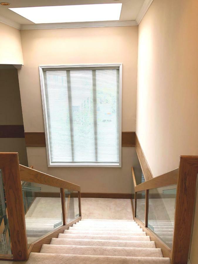 فندق Sunny House ريتشموند، كولومبيا البريطانية المظهر الخارجي الصورة