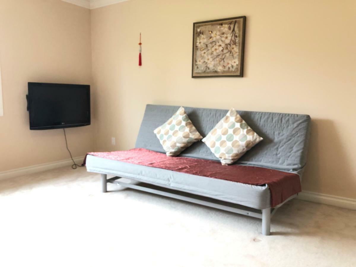 فندق Sunny House ريتشموند، كولومبيا البريطانية الغرفة الصورة
